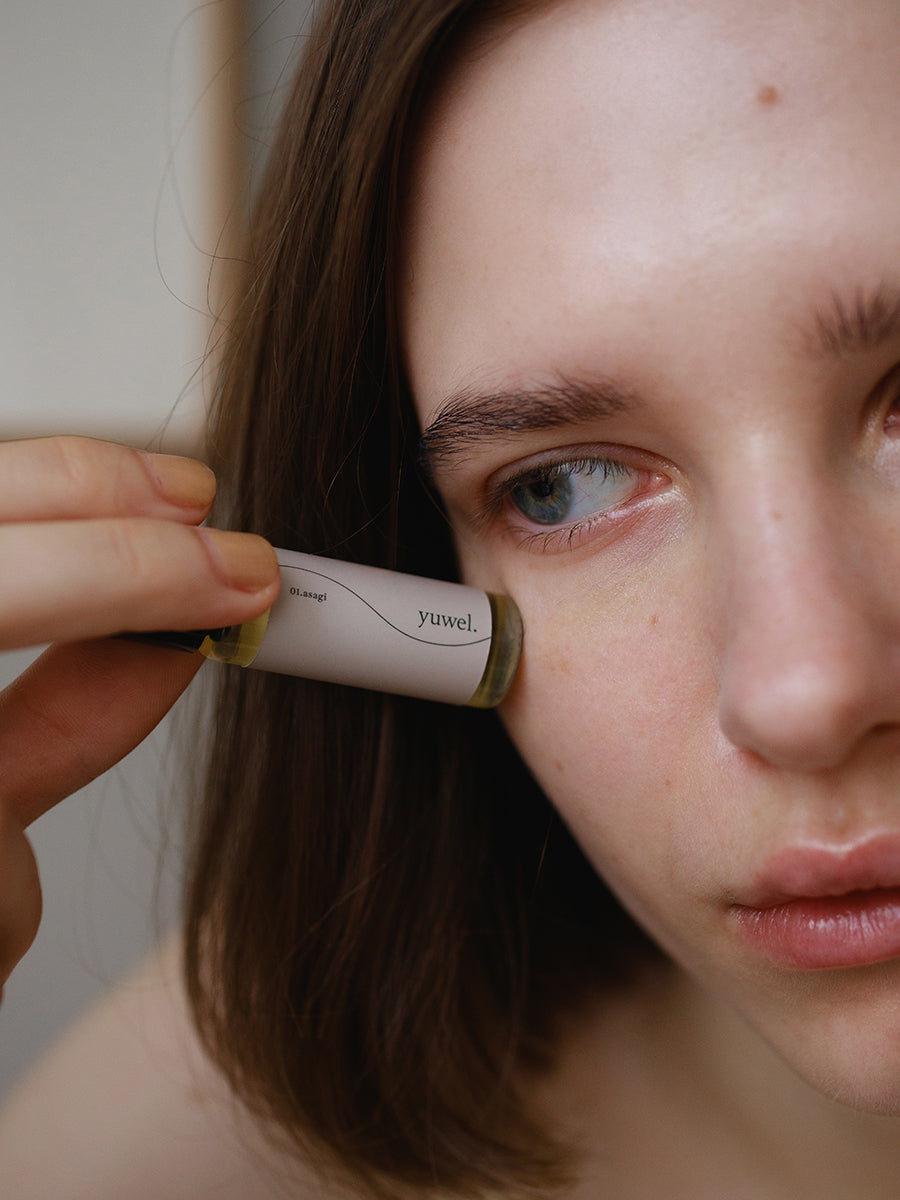 slow breath roll on oil 01.asagi